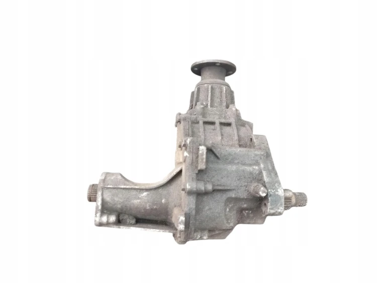 MOST DYFER PRZÓD HYUNDAI TUCSON I (2004-2010) Y060300441