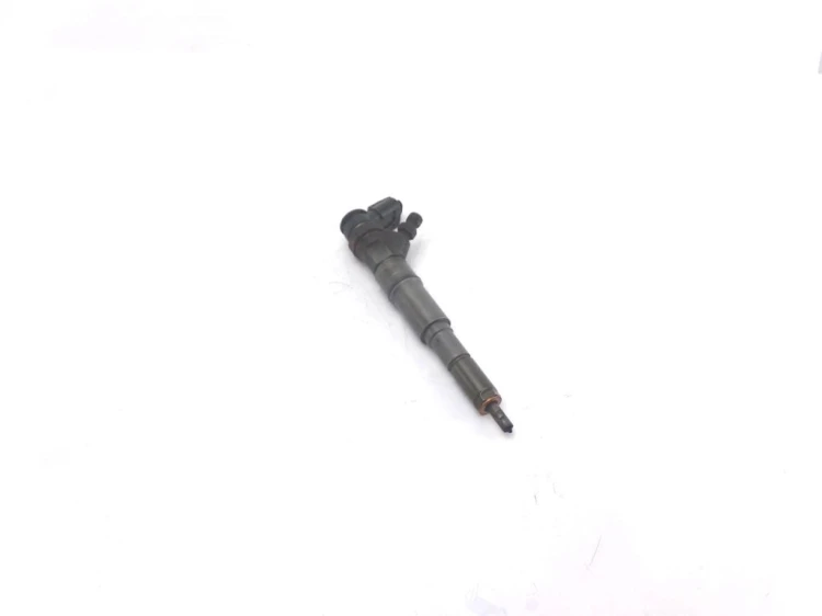 WTRYSKIWACZ BMW E60 7788609