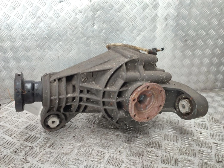 DYFERENCJAŁ MOST TYŁ VOLKSWAGEN TOUAREG 4460310018