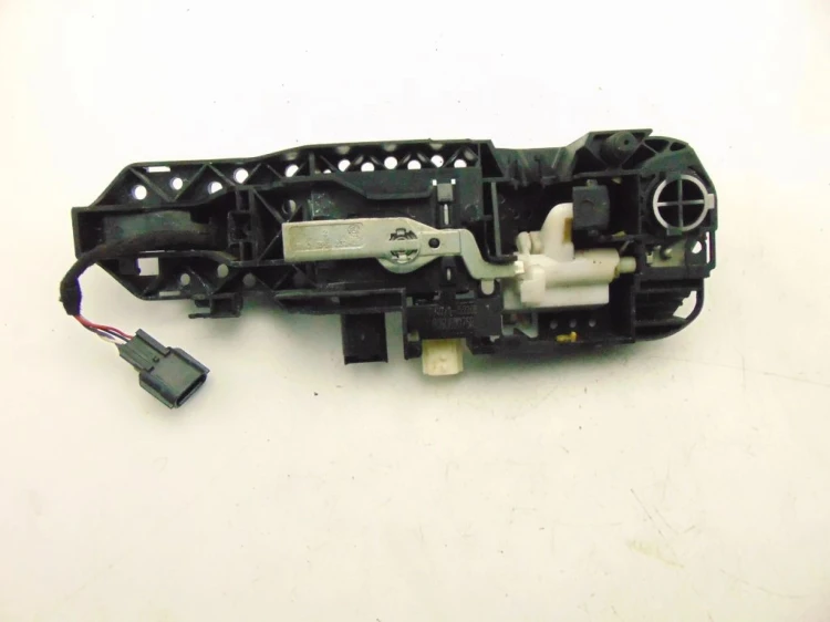 KLAMKA ZEWNĘTRZNA PRAWY PRZÓD RENAULT MEGANE III (2008-2013) 1.9 DCI
