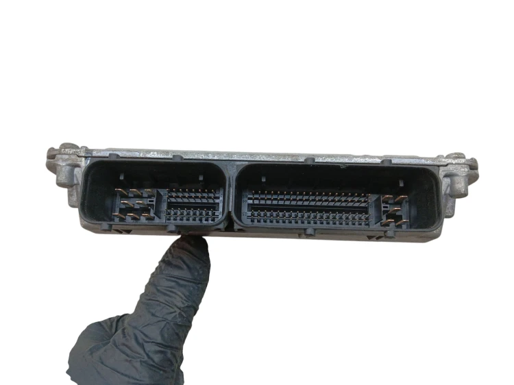 KOMPUTER STEROWNIK SILNIKA SEAT ALTEA (2004-2009) 1.6 8V 102KM 06A906033FH