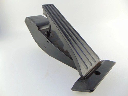 PEDAŁ GAZU POTENCJOMETR BMW E90 (2004-2008) 3.0D 6786286-01
