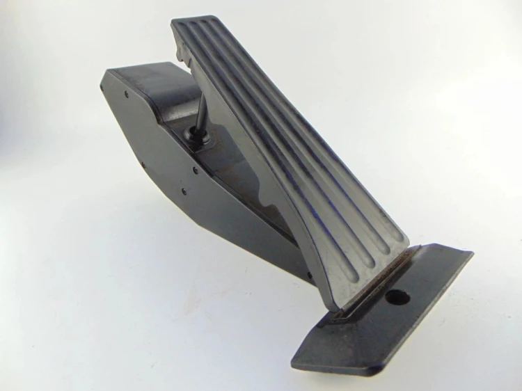 PEDAŁ GAZU POTENCJOMETR BMW E90 (2004-2008) 3.0D 6786286-01