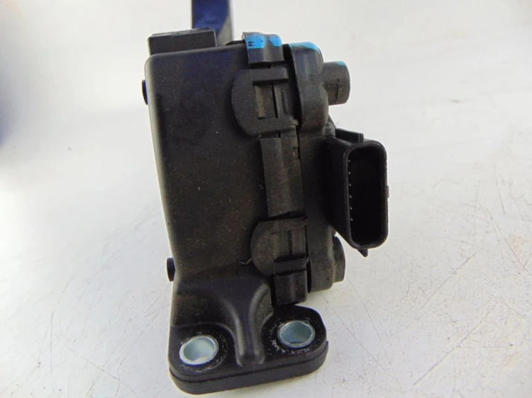 PEDAŁ GAZU POTENCJOMETR RENAULT TWINGO II (2007-2012) 1.2 16V