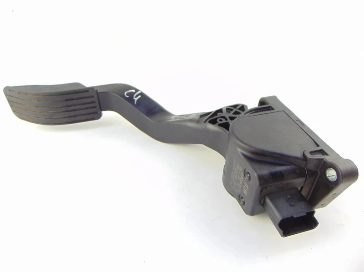 PEDAŁ GAZU POTENCJOMETR CITROEN C4 I (2004-2008) 1.4 16V 9680565880