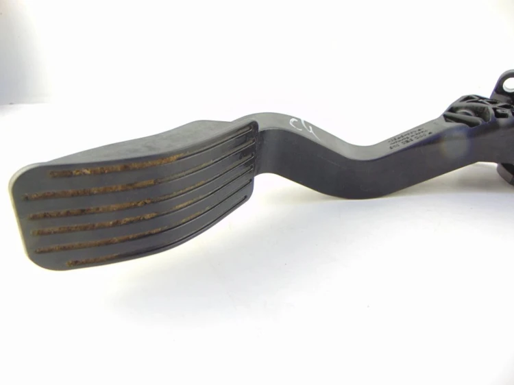 PEDAŁ GAZU POTENCJOMETR CITROEN C4 I (2004-2008) 1.4 16V 9680565880