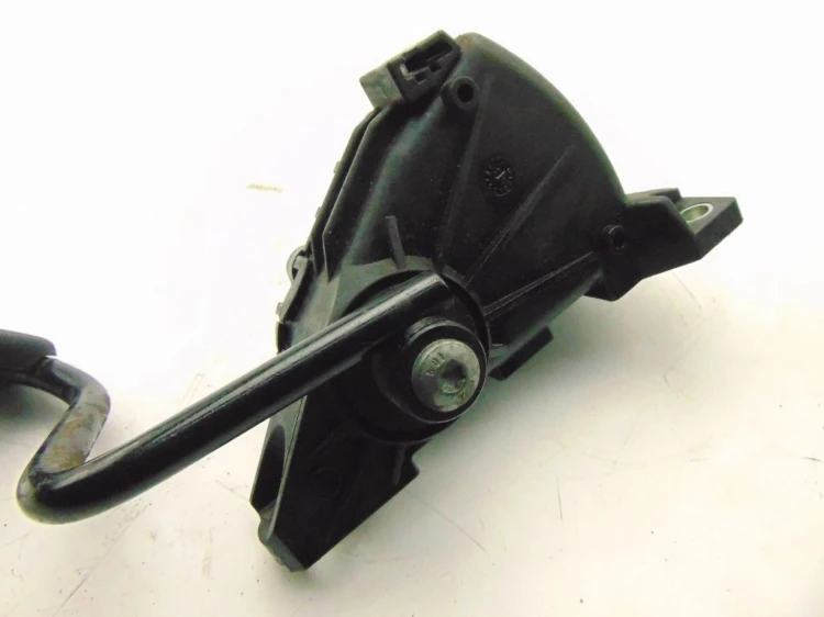 PEDAŁ GAZU POTENCJOMETR RENAULT ESPACE IV (2003-2006) 1.9 DCI 8200007512