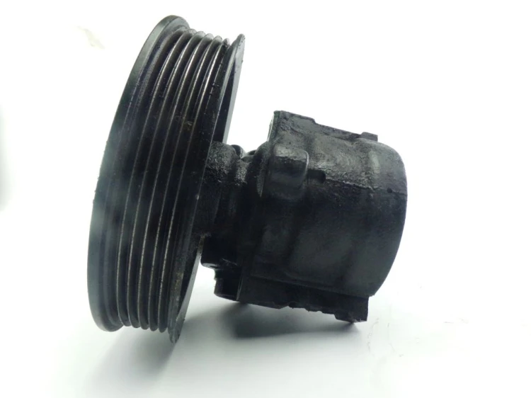 POMPA WSPOMAGANIA VOLVO S40 2.0 16V BRAK
