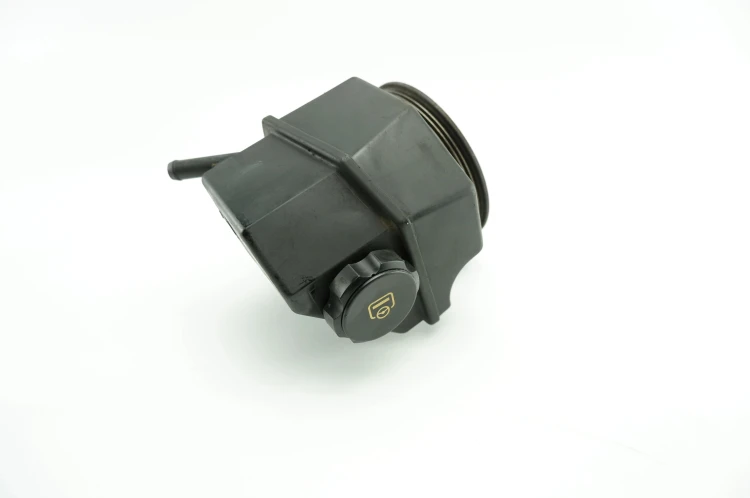 POMPA WSPOMAGANIA RENAULT LAGUNA I 9140244