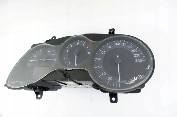 LICZNIK SEAT LEON II (2005-2009) 1.4 TSI 125KM 1P0920827F
