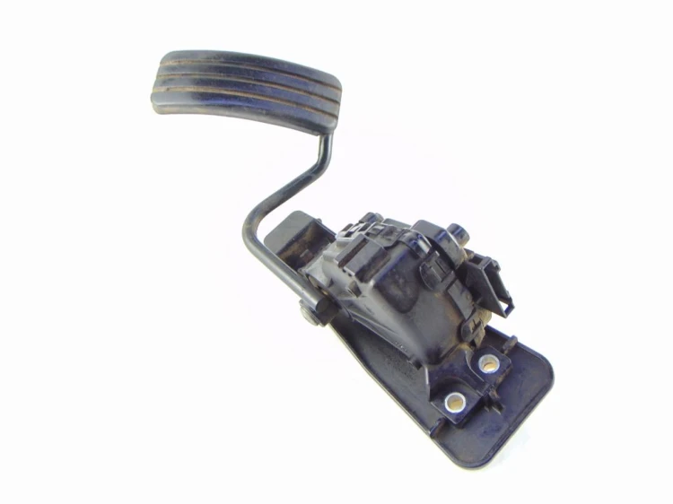 PEDAŁ GAZU POTENCJOMETR RENAULT ESPACE IV (2003-2006) 2.2 DCI 8200007512
