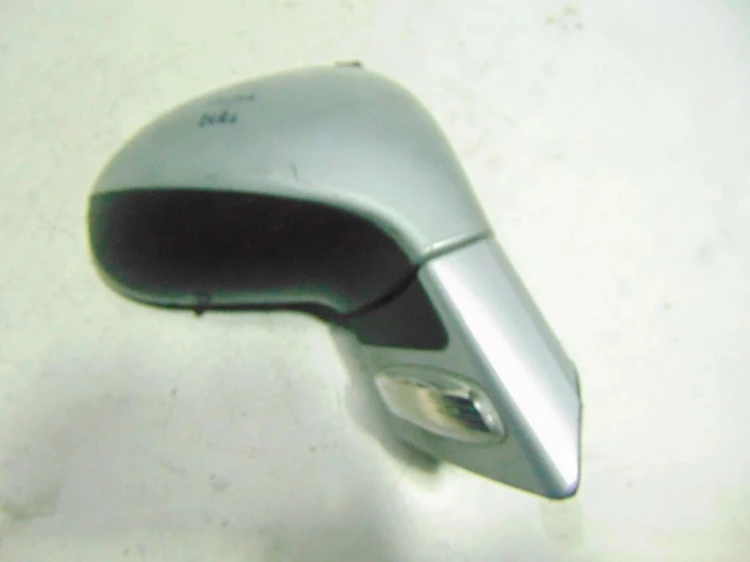 LUSTERKO PRAWE PEUGEOT 207 (2006-2009) 1.4 HDI
