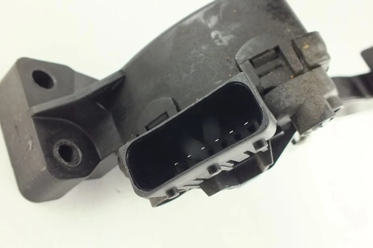 PEDAŁ GAZU POTENCJOMETR OPEL VECTRA C(2002-2008) 1.8 16V 9186724