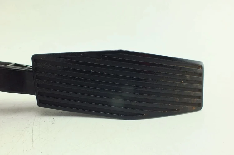 PEDAŁ GAZU POTENCJOMETR OPEL VECTRA C(2002-2008) 1.8 16V 9186724