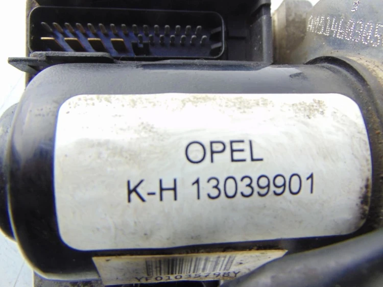 POMPA ABS OPEL VECTRA B LIFT 1.8 16V 13039901