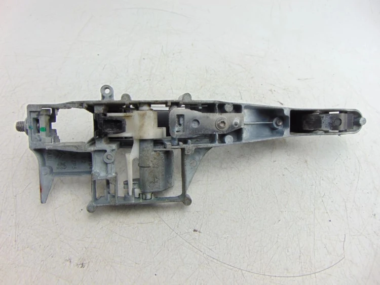 KLAMKA ZEWNĘTRZNA PRAWY PRZÓD CITROEN BERLINGO III (2008 -) 1.6 16V