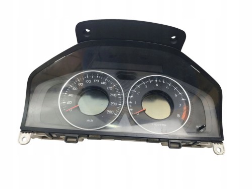 LICZNIK VOLVO V70 III LIFT (2011-2013) 2.0 T5 241KM 31343322AA
