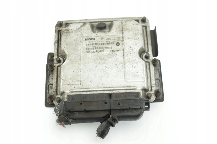 KOMPUTER STEROWNIK SILNIKA CHRYSLER VOYAGER IV (2001-2008) 2.5 CRD P0472766