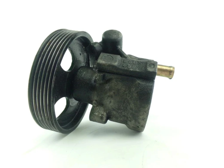 POMPA WSPOMAGANIA RENAULT LAGUNA II (2001-2005) 1.9 DCI 8200071050