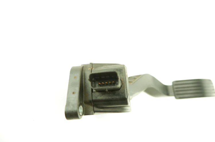 PEDAŁ GAZU POTENCJOMETR CITROEN C4 I (2004-2008) 1.6 HDI 90KM 9680565880