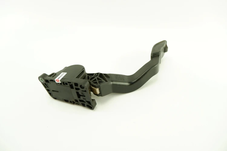 PEDAŁ GAZU POTENCJOMETR CITROEN C4 I (2004-2008) 1.6 HDI 90KM 9680565880