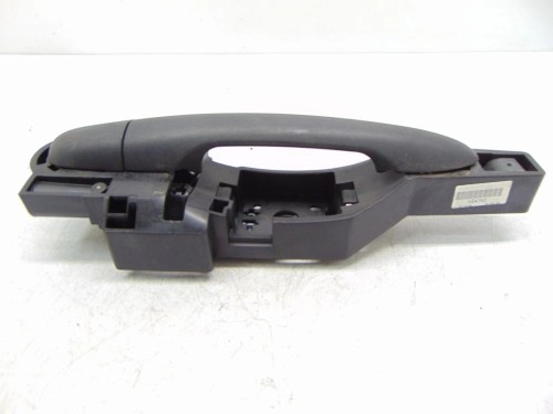 KLAMKA ZEWNĘTRZNA PRAWY PRZÓD RENAULT KANGOO III (2008-2013) 1.5 DCI