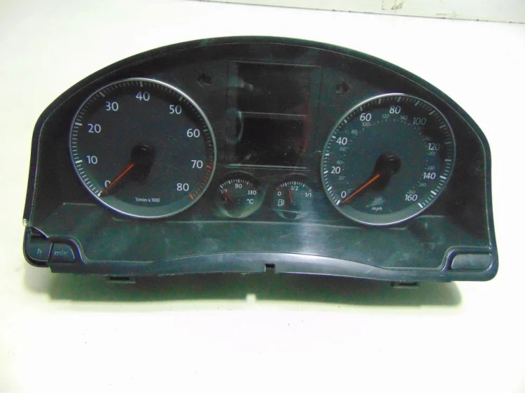 LICZNIK VOLKSWAGEN GOLF V 1.9 TDI 1K0920950K