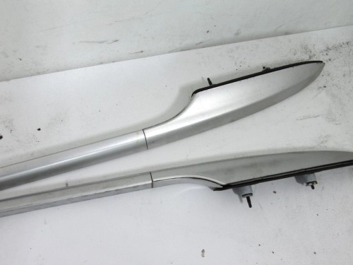 RELINGI DACHOWE RENAULT MEGANE III (2008-2013) 1.6 16V