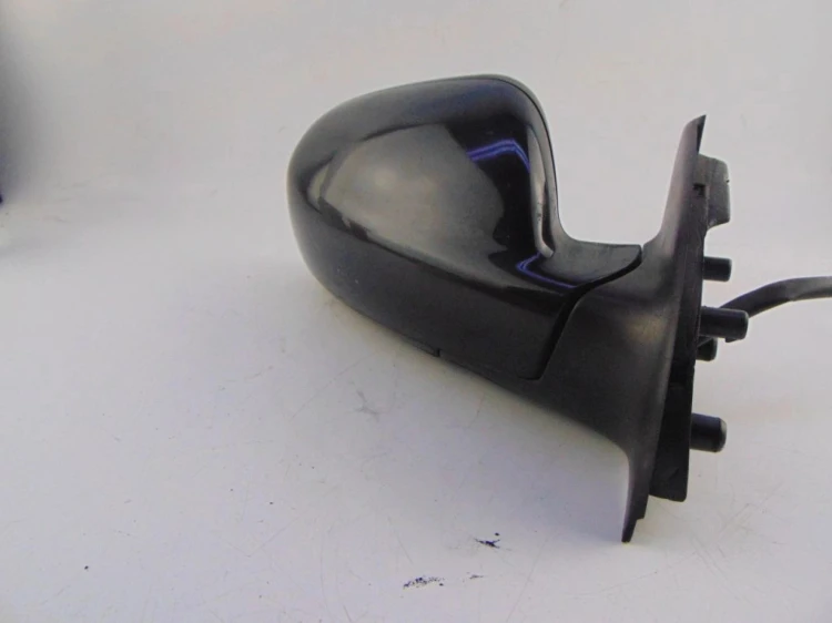 LUSTERKO PRAWE PEUGEOT 307 (2001-2005) 1.6 16V