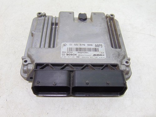 KOMPUTER STEROWNIK SILNIKA OPEL INSIGNIA (2008-2017) 55576906