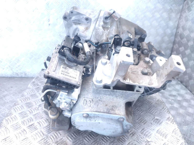 SKRZYNIA BIEGÓW AUTOMAT PEUGEOT 508 I (2010-2014) 2.0 HDI HYBRID 200KM 20DR