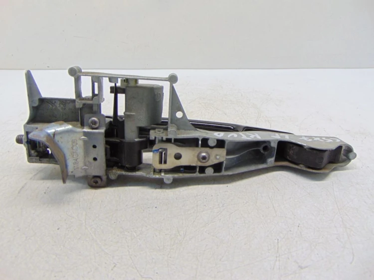 KLAMKA ZEWNĘTRZNA LEWY PRZÓD CITROEN C5 III (2008 -) 2.0 HDI