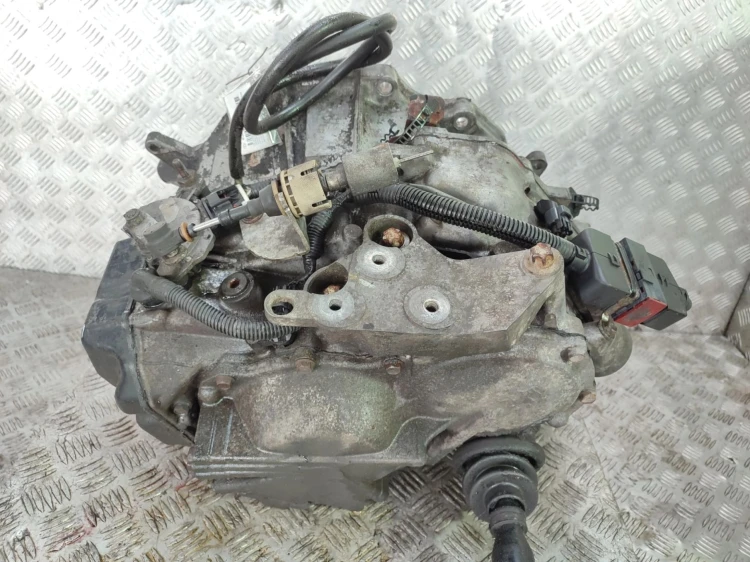 SKRZYNIA BIEGÓW AUTOMAT OPEL VECTRA C (2002-2005) 2.2 DTI 125KM AF33