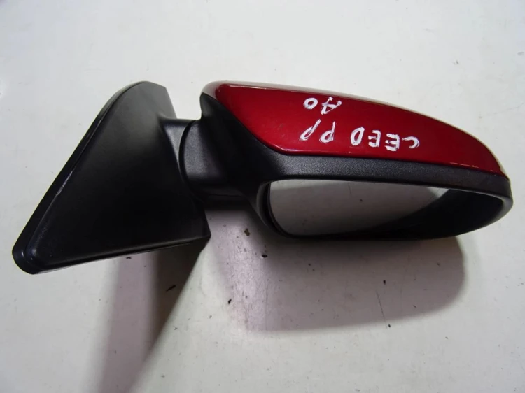 LUSTERKO PRAWE KIA CEED I LIFT (2006-2012)