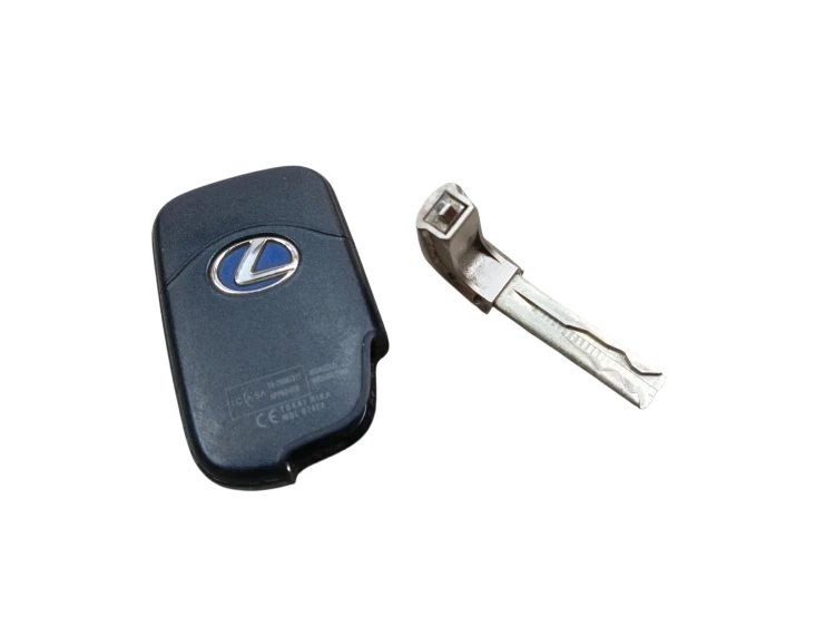 KLUCZYK PILOT LEXUS CT 200h LIFT (2014-2017) 1.8 HYBRID 136KM