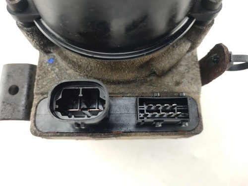 POMPA WSPOMAGANIA CITROEN C4 I (2004-2008) 1.6 HDI 90KM 9657613580