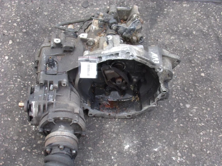 SKRZYNIA BIEGÓW VOLKSWAGEN BORA (1998-2005) 2.0 8V EWN