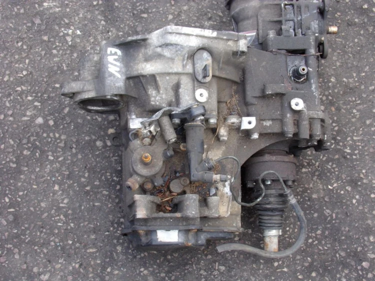 SKRZYNIA BIEGÓW VOLKSWAGEN BORA (1998-2005) 2.0 8V EWN