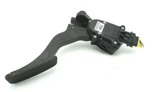PEDAŁ GAZU POTENCJOMETR KIA CEED I LIFT 32700-2R300