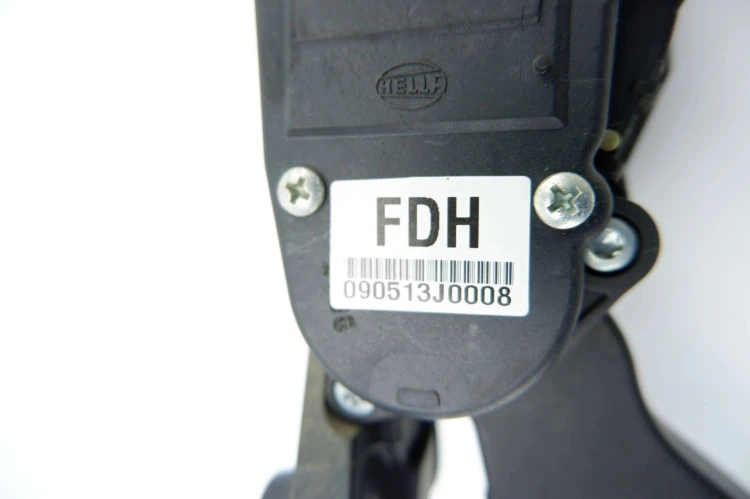 PEDAŁ GAZU POTENCJOMETR KIA CEED I LIFT 32700-2R300