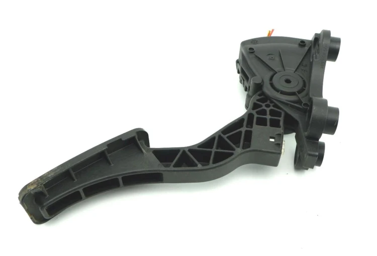 PEDAŁ GAZU POTENCJOMETR KIA CEED I LIFT 32700-2R300