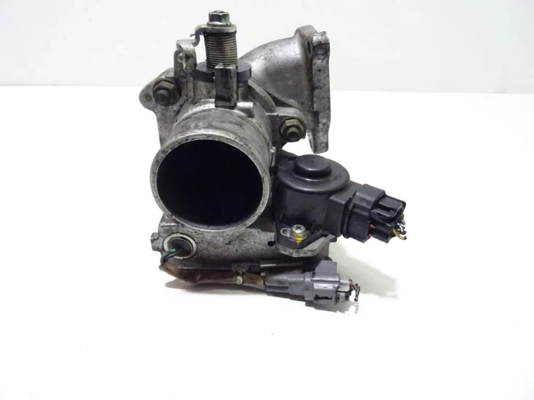 PRZEPUSTNICA TOYOTA AURIS 07-10
