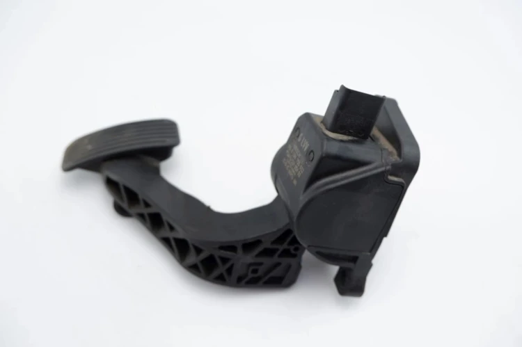 PEDAŁ GAZU POTENCJOMETR CITROEN XSARA PICASSO LIFT (2004-2008) 9653105980