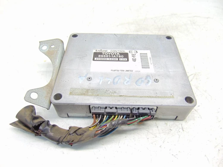 KOMPUTER STEROWNIK SILNIKA TOYOTA COROLLA E11 1.4 B 89661-1A760