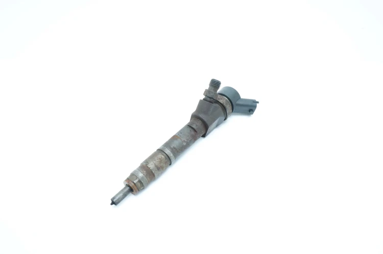WTRYSKIWACZ RENAULT MEGANE II LIFT (2005-2008) 1.9 DCI 110KM 0445110230