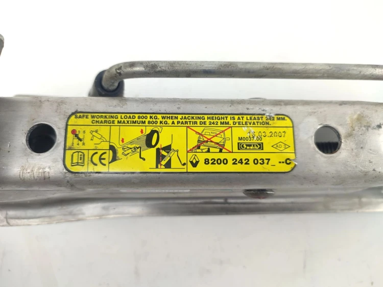 ZESTAW NAPRAWCZY PEUGEOT 207 (2006-2009) 1.4 VTI 95KM 8200242037--C
