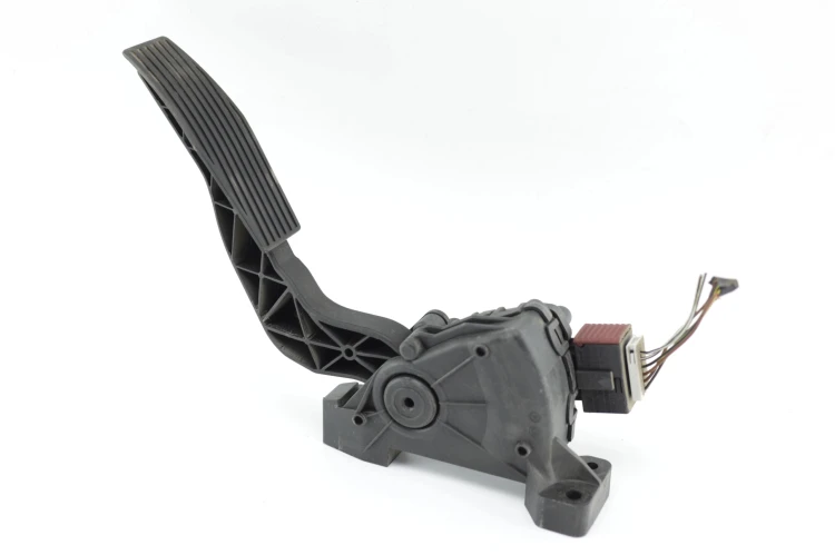 PEDAŁ GAZU POTENCJOMETR OPEL VECTRA C(2002-2008) 1.8 16V 9186724