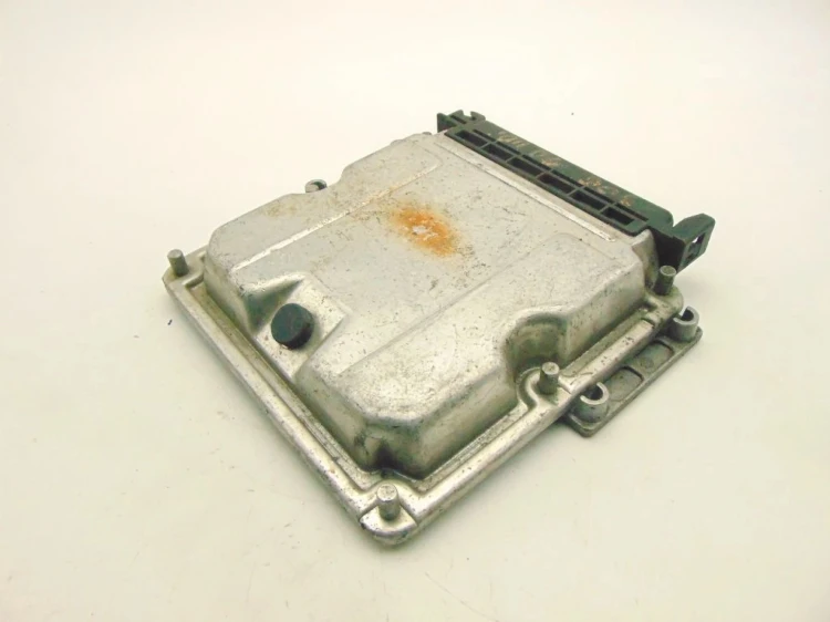 KOMPUTER STEROWNIK SILNIKA PEUGEOT 206 (1998-2002) 1.4 HDI 9635157880
