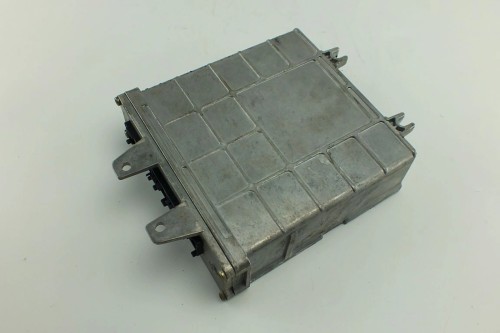 KOMPUTER STEROWNIK SILNIKA VOLKSWAGEN PASSAT B5 1.8 20v 8D0907558S