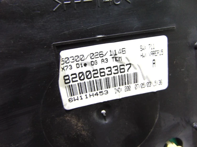 LICZNIK RENAULT VEL SATIS (2002-2009) 8200263367A